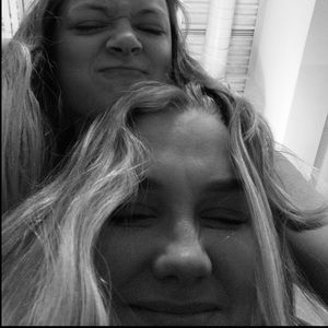 Meet your Posher, Katelyn